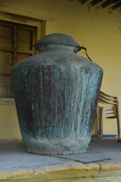 1652870083_07_6_11zonuiy